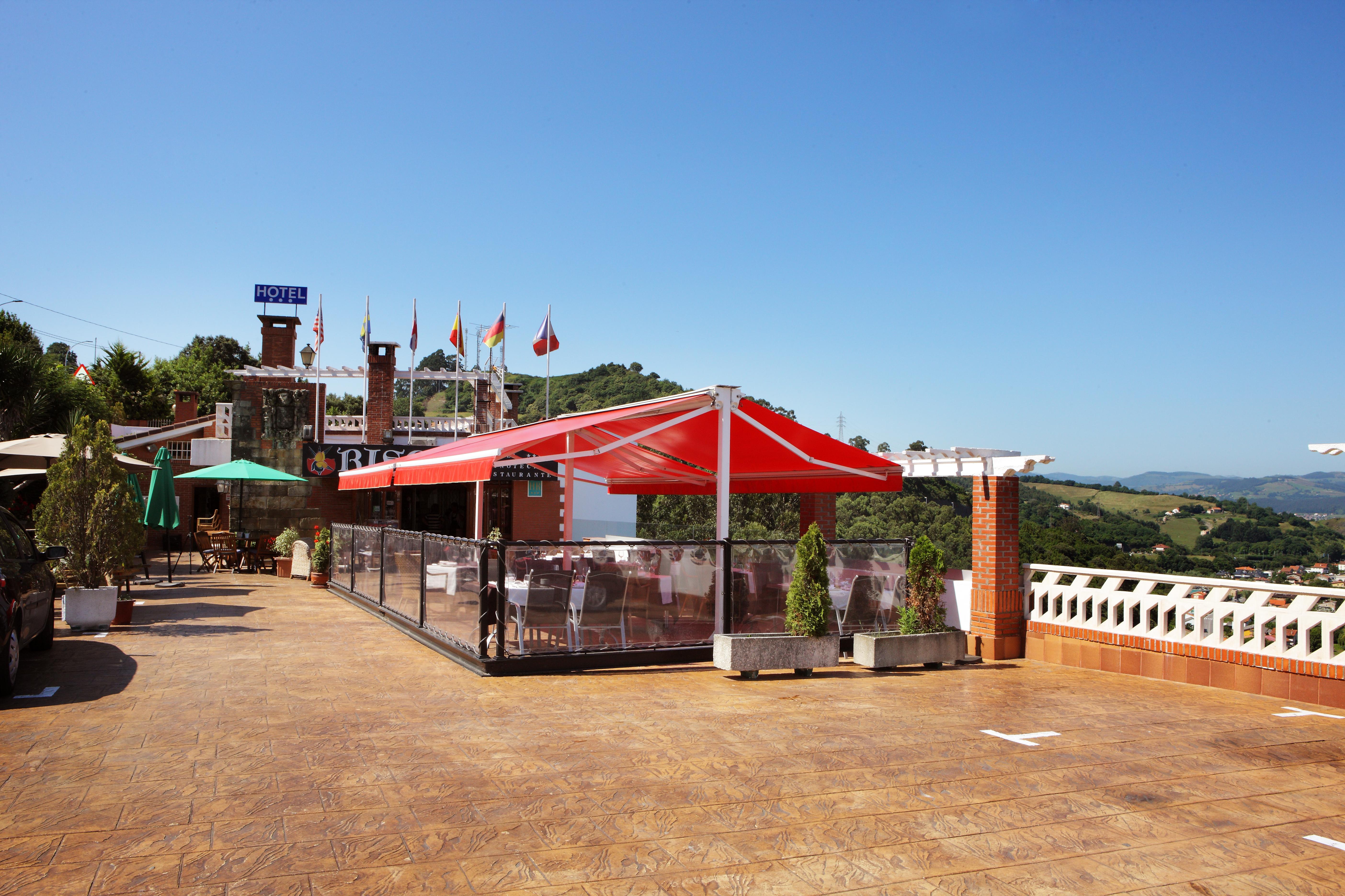 Hotel Restaurante Risco Ларедо Екстер'єр фото